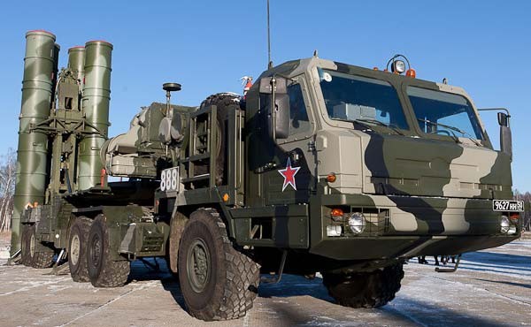 Ấn Độ mua ‘rồng lửa’ S-400 để bảo vệ biên giới giáp Trung Quốc?