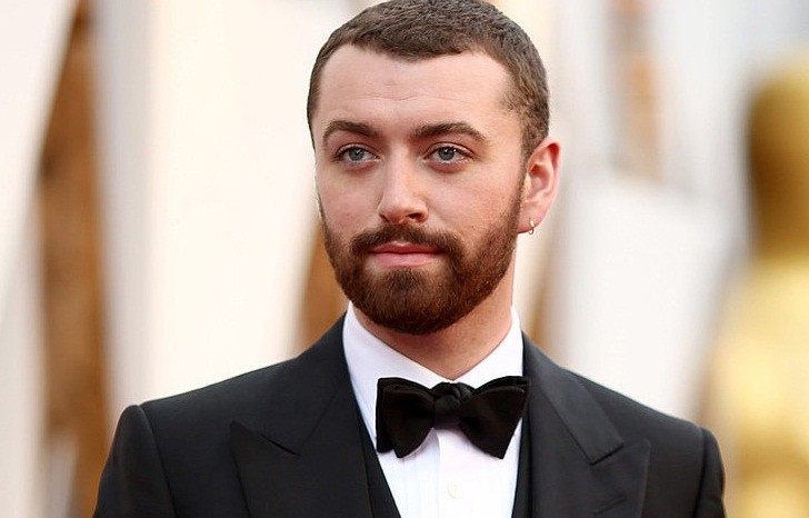 Sam Smith bị tung bằng chứng 'bóc mẽ' giới tính sau Oscar 2016