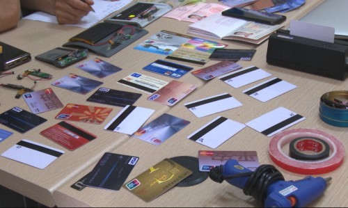 Tang vật vụ án. Ảnh: Nguyễn Khánh