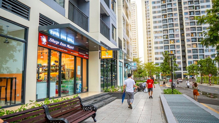 Chuỗi cửa hàng tiện lợi dưới chân các tòa nhà đảm bảo tiện ích cho cư dân 