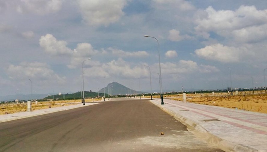 Một góc Khu đô thị mới Nam Tuy Hòa - nơi có 262 lô đất nhà ở liền kề được bán đấu giá sỉ và giảm giá bất thường. 