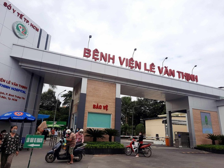15 học sinh nhập viện nghi ngộ độc thực phẩm​ tại TP.HCM
