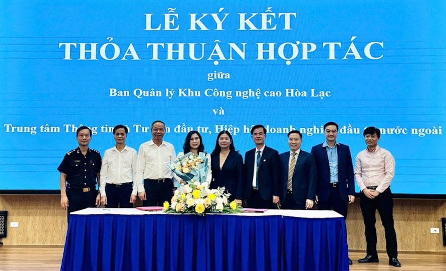 Ban Quản lý KCN Hòa Lạc ký kết Thỏa thuận hợp tác với Trung tâm Thông tin và Tư vấn đầu tư (Invest Global) thuộc Hiệp hội Doanh nghiệp đầu tư nước ngoài.