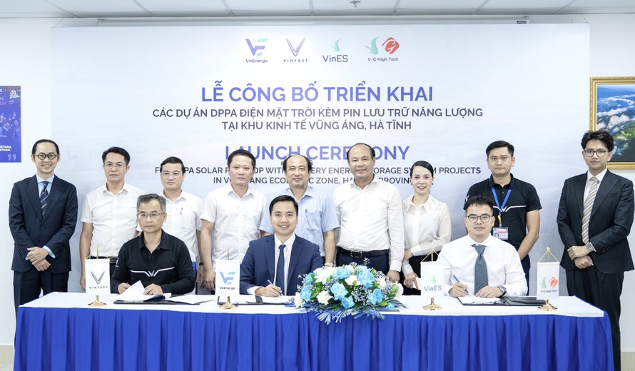 VinEnergo triển khai các dự án điện mặt trời kèm pin lưu trữ cho nhà máy VinFast và 2 nhà máy pin tại Hà Tĩnh