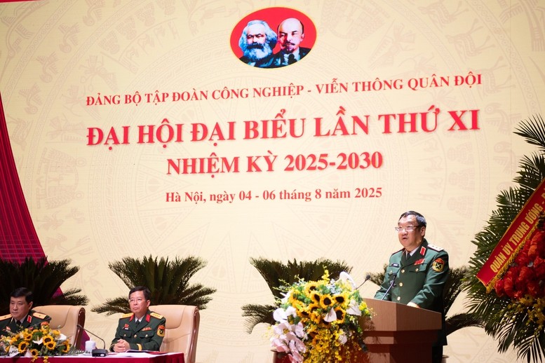 Thượng tướng Phạm Hoài Nam, Thứ trưởng Bộ Quốc phòng phát biểu tại Đại hội - Ảnh: VGP