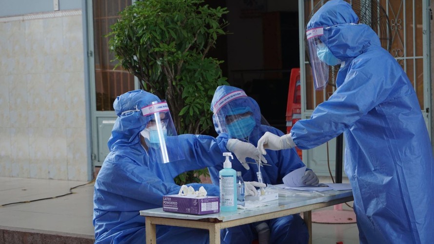 Tối 24/7: thêm 3.977 ca mắc mới