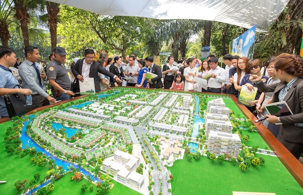 Khách hàng nên lựa chọn sản phẩm tốt đã được minh chứng trên thị trường