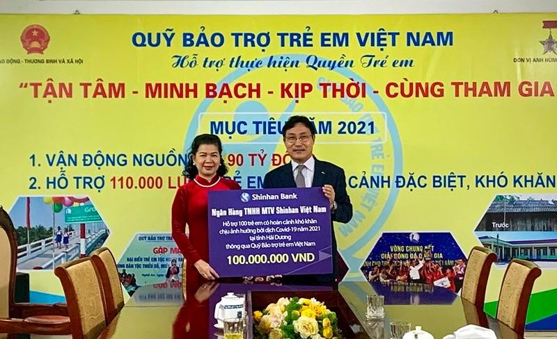 Ngân hàng Shinhan hỗ trợ trẻ em chịu ảnh hưởng của dịch Covid-19 tại tỉnh Hải Dương