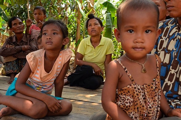 Bà Chhek Sambo và những người cùng làng