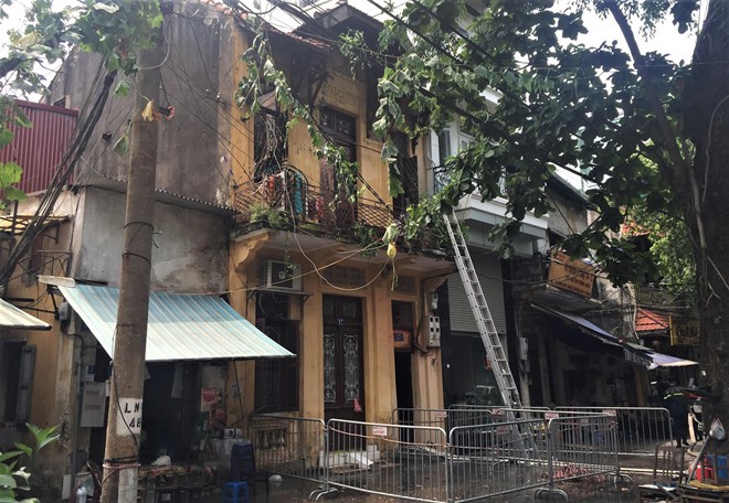 Ngôi nhà cổ trên phố Phùng Hưng, nơi xảy ra vụ cháy. Ảnh: Quang Huy