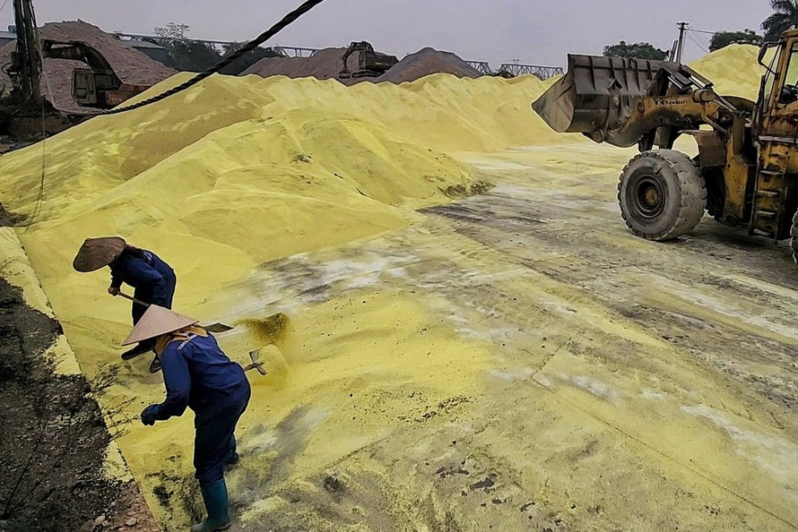 Huyện Sóc Sơn vào cuộc dẹp bỏ ‘Bãi lưu huỳnh lộ thiên’