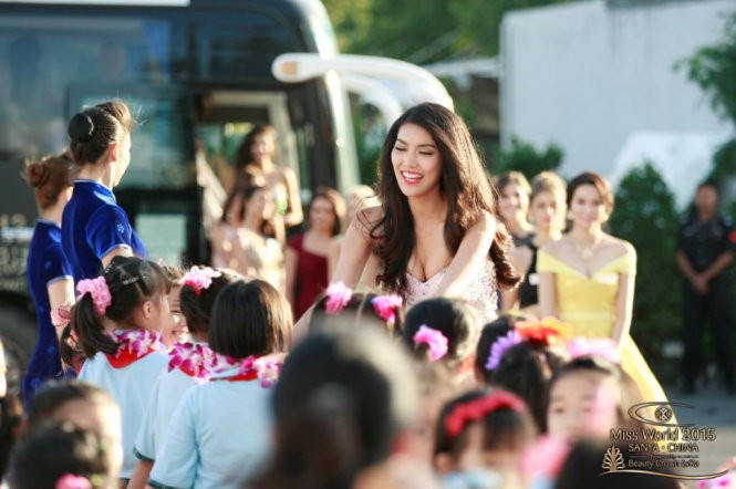 Lan Khuê ghi dấu ấn tại Miss World 2015 