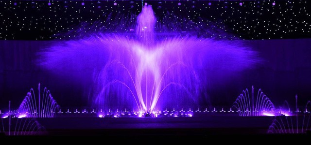 Show nhạc nước quy mô này được kỳ vọng sẽ góp phần tạo điểm dừng chân hấp dẫn, phát triển du lịch đường sông