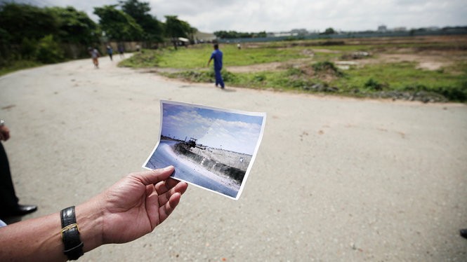 Tấm ảnh tư liệu cựu quân nhân Mỹ cung cấp cho KTS Nguyễn Xuân Thắng được đoàn đem ra đối chiếu với góc tìm kiếm