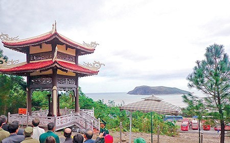 Hàng chục ngàn lượt người viếng mộ Đại tướng Võ Nguyên Giáp dịp 30/4 - 1/5