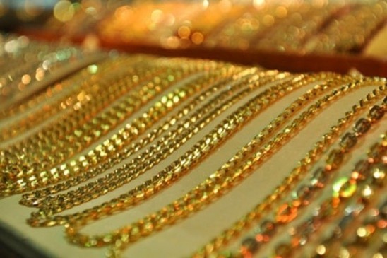 Giá vàng ngày 13/10: Kim quý vàng vẫn đang ở mức cao