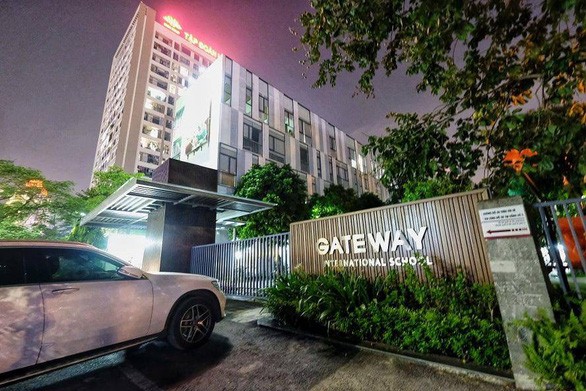 Trường Gateway thông báo chính thức vụ bỏ quên nam sinh trên xe buýt