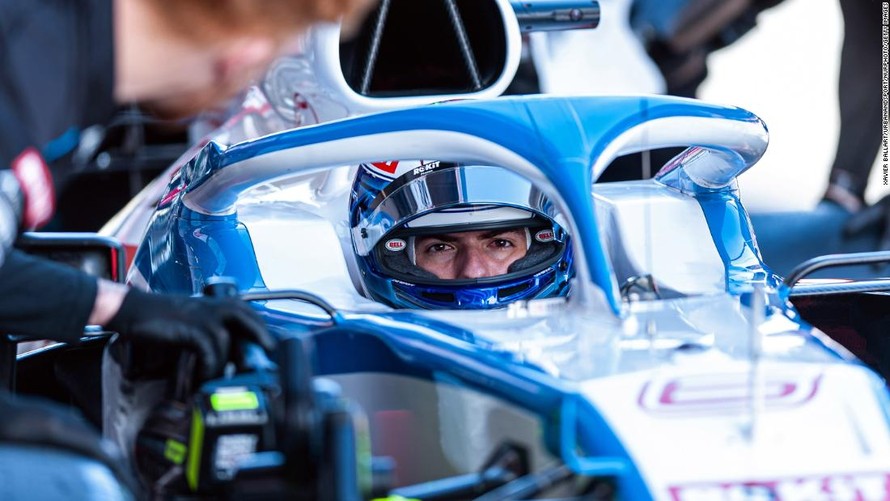 Các đội đua F1 gấp rút sản xuất máy thở