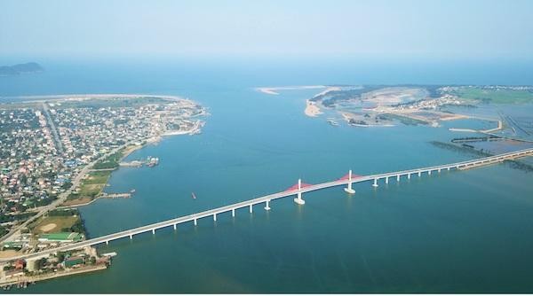 Cầu Cửa Hội là dự án giao thông trọng điểm mới nhất được khánh thành.