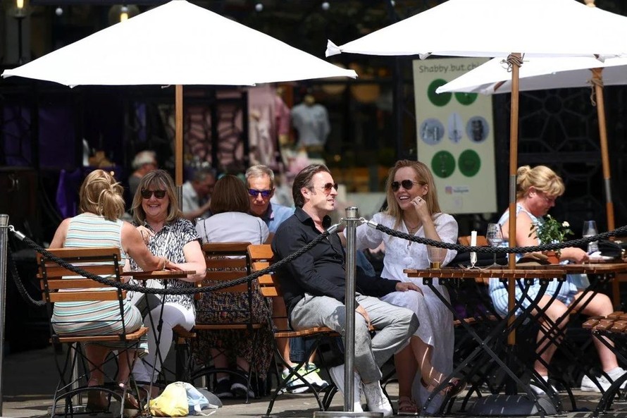 Khi các 'thiên đường' chống dịch không còn tự mãn