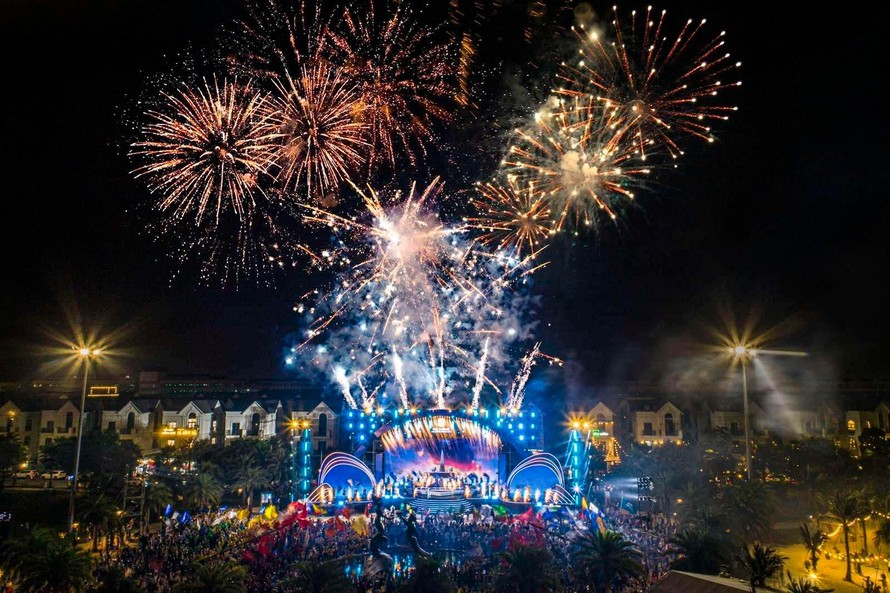 Mãn nhãn, bùng nổ với lễ ra quân 'siêu dự án BĐS' được mong chờ nhất 2022 