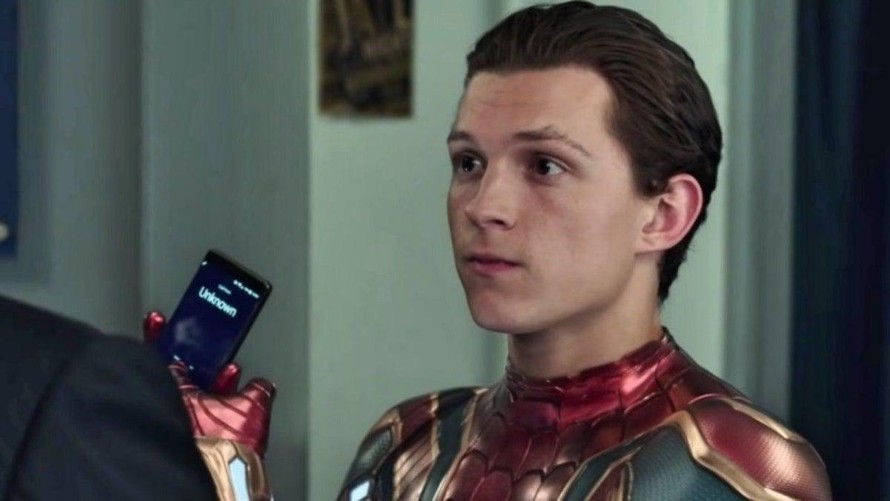 'Người Nhện' Tom Holland tuyên bố tránh xa mạng xã hội