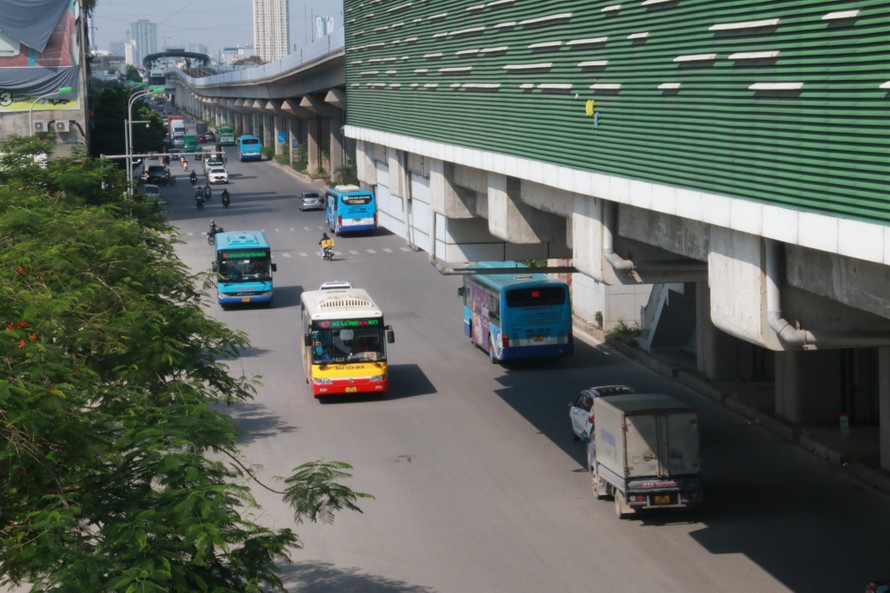 Nắng nóng tiếp diễn tại khu vực Bắc Bộ