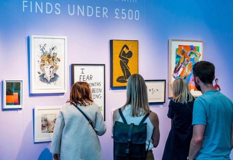 Tranh Việt Nam gây ấn tượng tại Affordable Art Fair 2024 