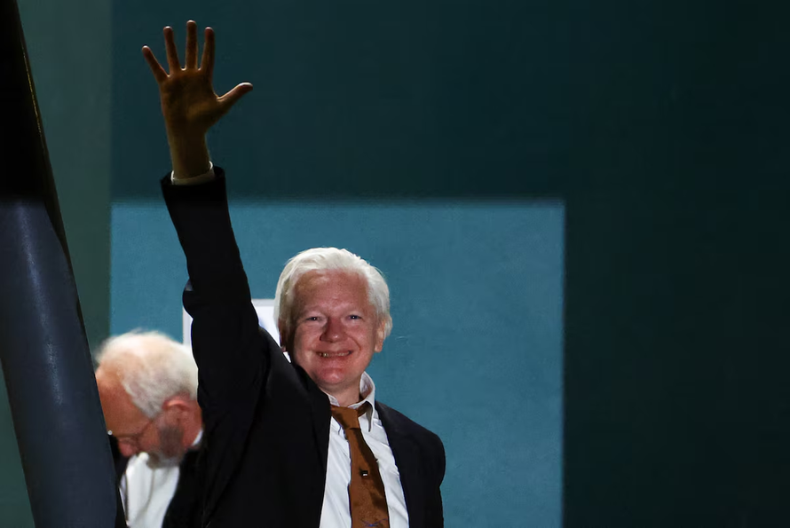 Người sáng lập WikiLeaks được chào đón tại Australia