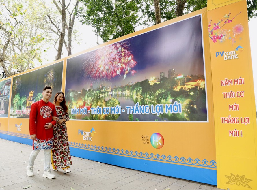 PVcomBank tài trợ sự kiện bắn pháo hoa đón giao thừa năm Quý Mão