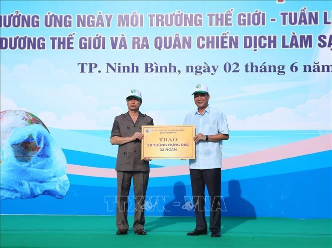 Kiểm soát ô nhiễm môi trường trong hoạt động văn hóa, du lịch