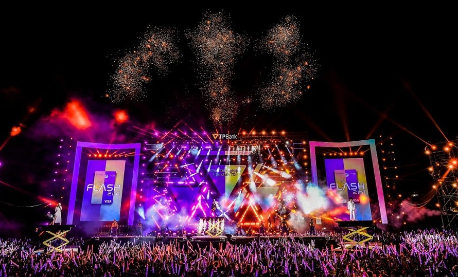 “Chất TÔI” của hành trình “Chuyến xe Tím vi vu xuyên Việt” và TPBank 2in1 Concert