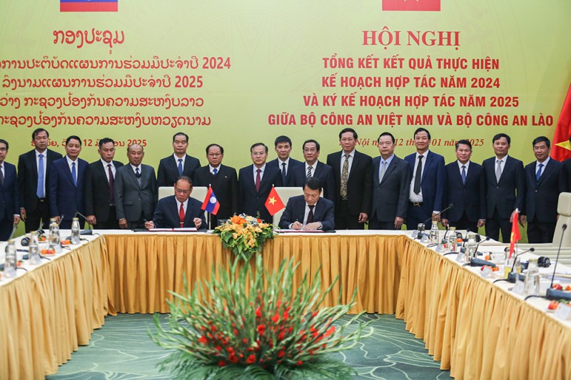 Bộ Công an hai nước Việt Nam – Lào nâng tầm quan hệ hợp tác