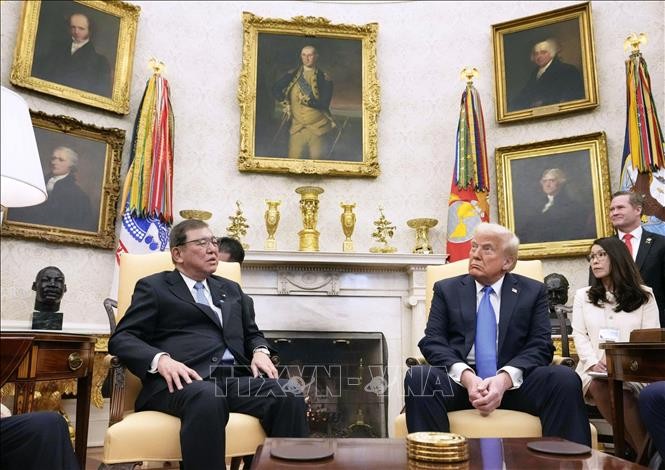 Thủ tướng Nhật Bản tuyên bố không nhượng bộ về thuế quan