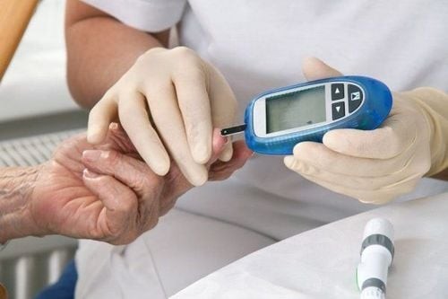 Đường huyết tăng nhẹ cũng làm suy giảm sức khỏe sinh sản ở nam giới