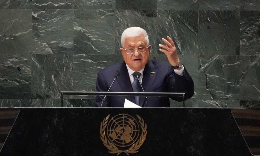 Tổng thống Chính quyền Palestine Mahmoud Abbas phát biểu tại trụ sở Liên Hợp Quốc ở New York năm 2023. Ảnh: AFP