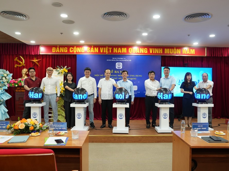 Viettel hợp tác chiến lược với chính quyền Thành phố Hà Nội , đưa giải pháp thanh toán liền mạch lên ứng dụng iHanoi