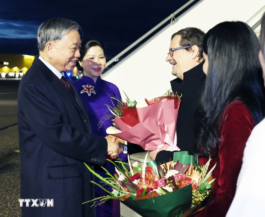 Tổng Bí thư Tô Lâm bắt đầu thăm chính thức Cộng hòa Phần Lan