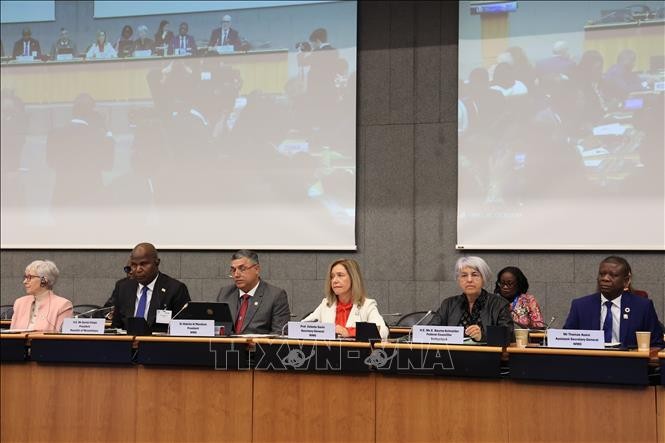 Việt Nam ủng hộ sáng kiến “Cảnh báo sớm cho tất cả” của WMO