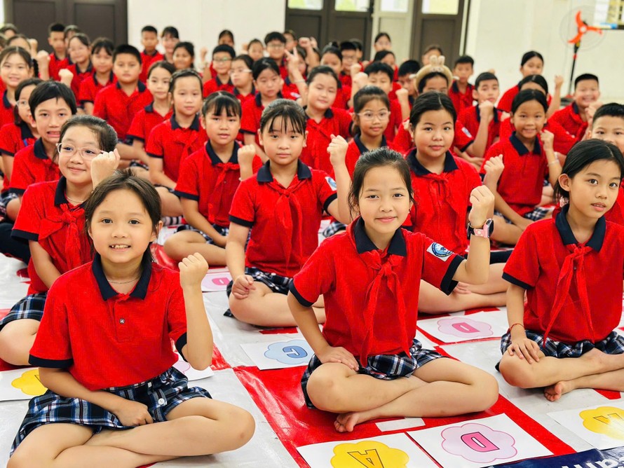 School Tour 2025 - Mầm xanh đến trường lan tỏa thông điệp sống xanh tới hơn 5.500 học sinh trên địa bàn TP. Hà Nội