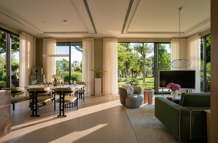 Ảnh thực tế nhà mẫu Retreat Forest – nhà dưới tán rừng- dòng sản phẩm lần đầu tiên được Ecopark ra mắt thị trường