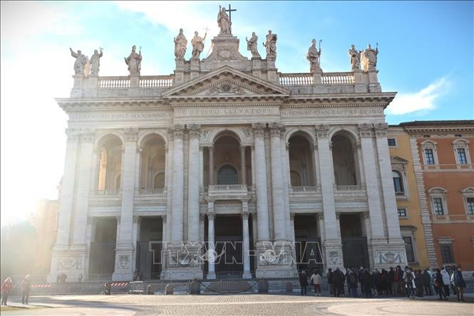 Tuyệt tác Vương cung thánh đường Thánh John Lateran tại Italy