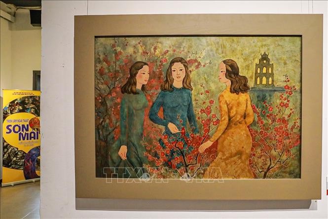 Triển lãm nghệ thuật sơn mài chào mừng Đại hội Đảng toàn quốc lần thứ XIV