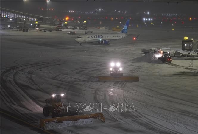 Bão tuyết ảnh hưởng nghiêm trọng tới nhiều hoạt động ở Mỹ