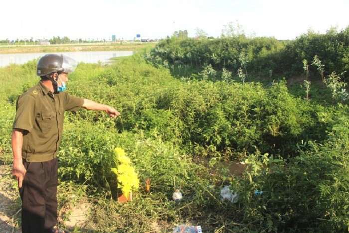 Khu vực rãnh nước - nơi phát hiện thi thể anh Đ. nằm tử vong. Ảnh: VTC News