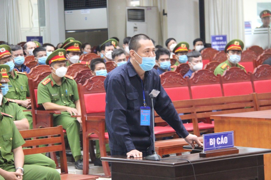 Vụ buôn lậu xăng dầu ở Đồng Nai: Nữ nhân viên đã làm giả 89 bộ hồ sơ vận chuyển xăng lậu ​