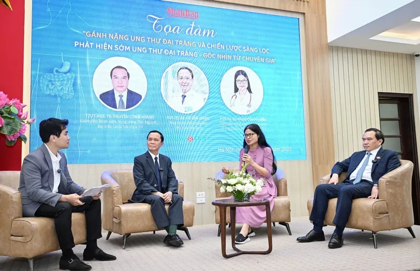 Các chuyên gia tại buổi Tọa đàm. Ảnh: PV/Vietnam+