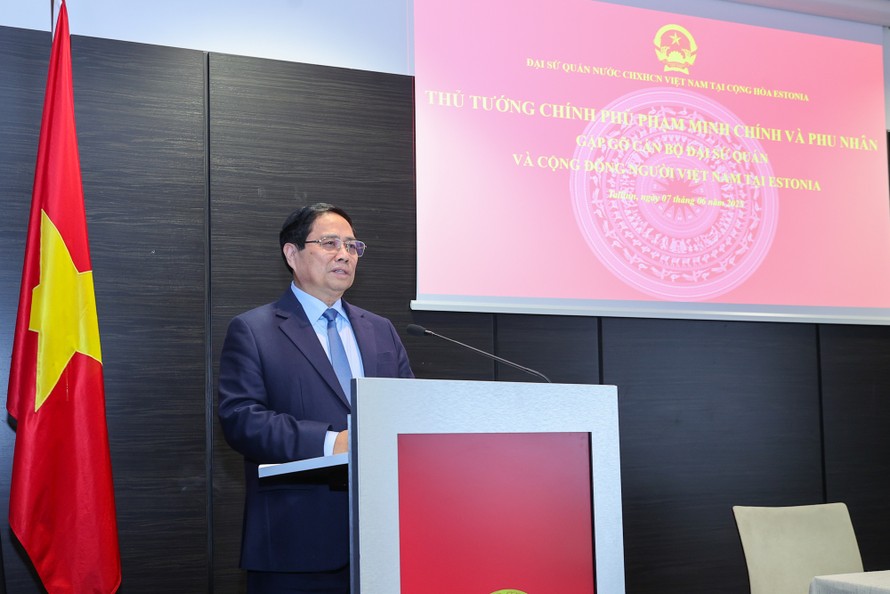 Thủ tướng cho biết trong chuyến thăm lịch sử này tới Estonia, hai bên đã hiểu nhau hơn, chia sẻ các kinh nghiệm xây dựng, bảo vệ và phát triển đất nước. Ảnh: VGP/Nhật Bắc