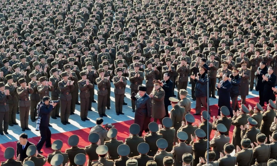 Nhà lãnh đạo Triều Tiên Kim Jong Un thăm Đại học Chính trị Kim Nhật Thành ở Bình Nhưỡng ngày 24/2/2025. Ảnh minh họa