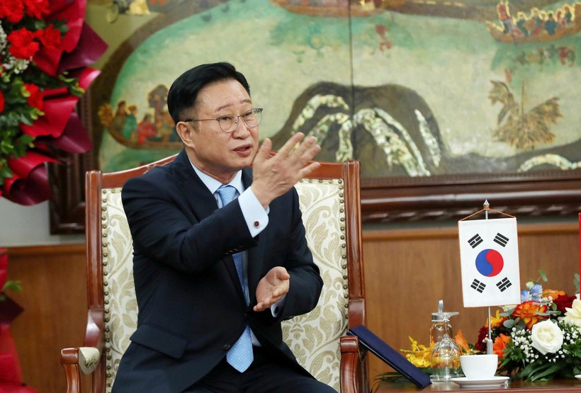 Đại sứ Du lịch Việt Nam tại Hàn Quốc, ông Lý Xương Căn.